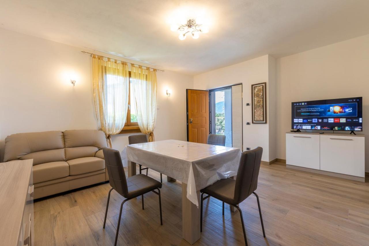 Apartment With Garden And Parking Bellagio Zewnętrze zdjęcie