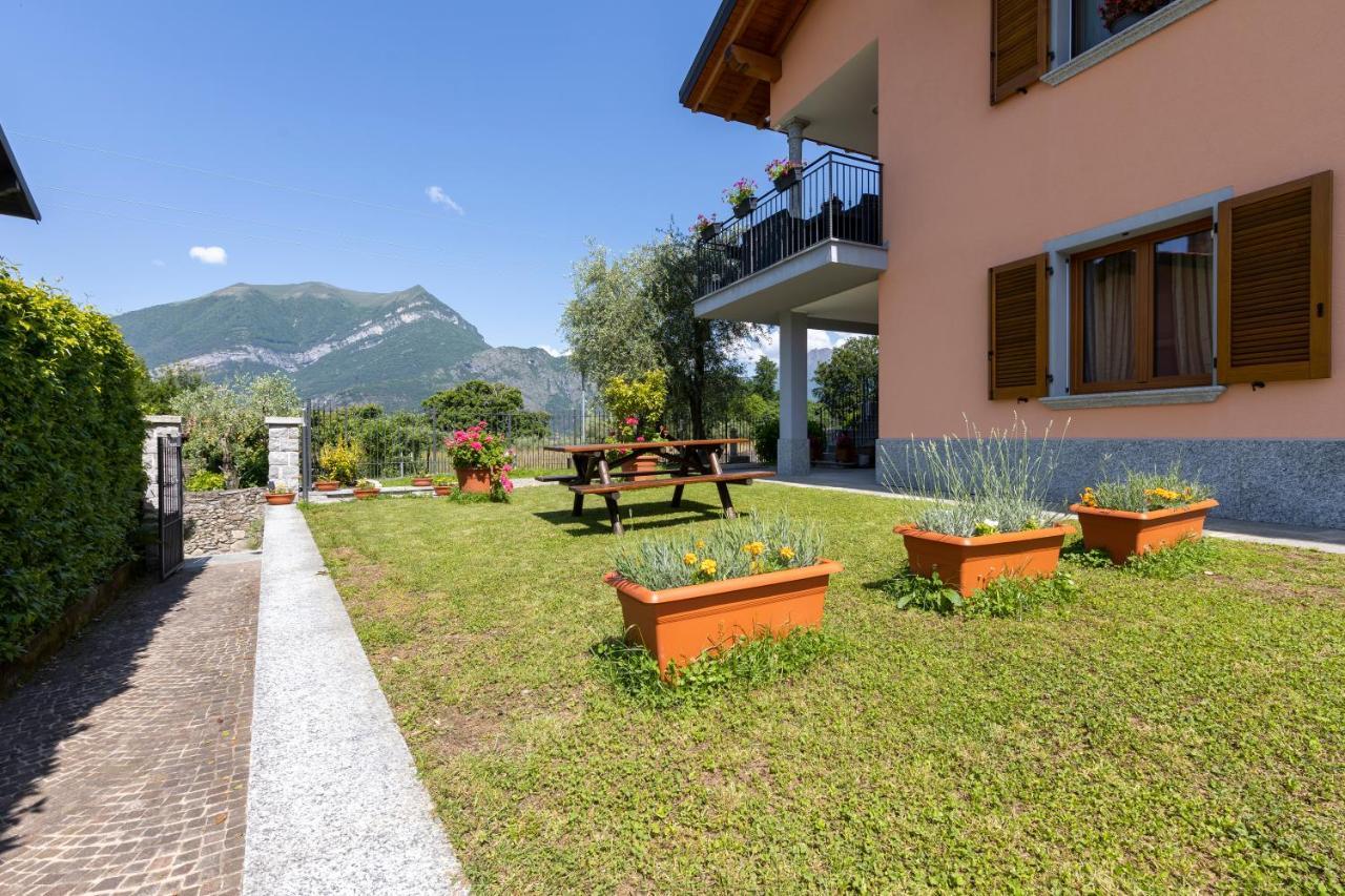 Apartment With Garden And Parking Bellagio Zewnętrze zdjęcie